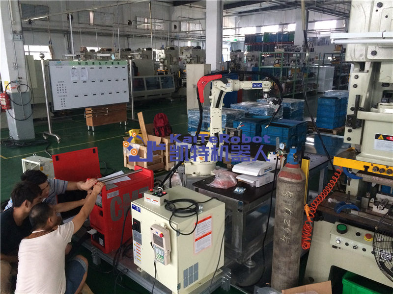 汽車（chē）配（pèi）件（jiàn）-轉（zhuǎn）向